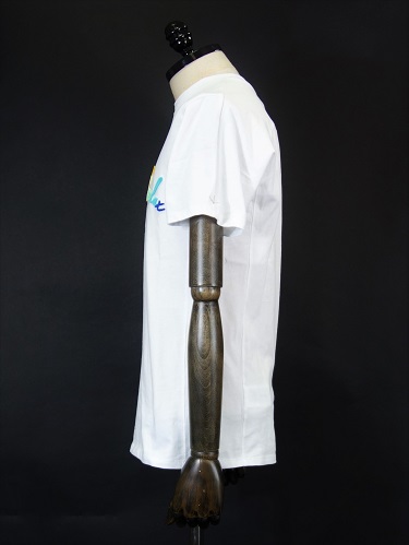 1PIU1UGUALE3 RELAX(ウノピュウノウグァーレトレリラックス)　レインボー起毛刺繍ロゴ半袖カットソー(白)　UST-23040-WH