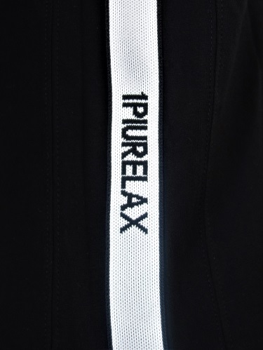1PIU1UGUALE3 RELAX(ウノピュウノウグァーレトレリラックス)　サイドラインロゴ半袖カットソー(黒)　UST-23006-BK