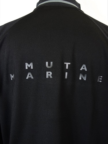 mutaMARINE　(ムータマリン)　ハイテンションリブモックネックシャツ(黒)　MMBC-220705-BK